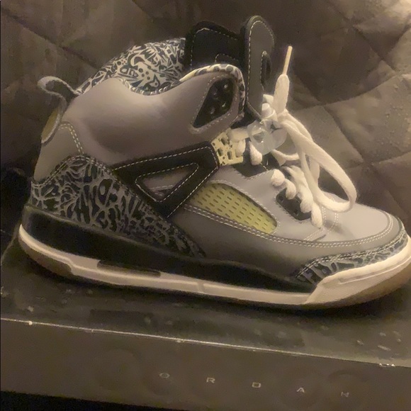 Jordan’s - Picture 6 of 6